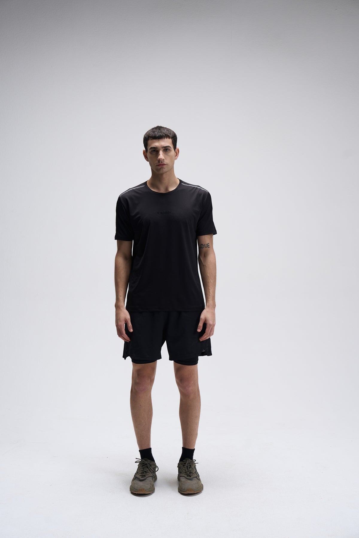 aero tee